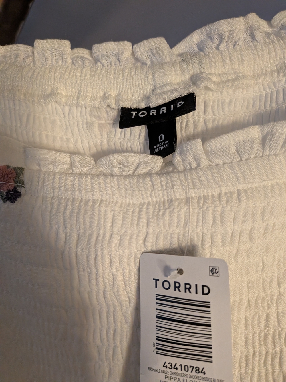 NWT Torrid Peasant Blouse with Floral Embroidery S 12 - Picture 8 of 8